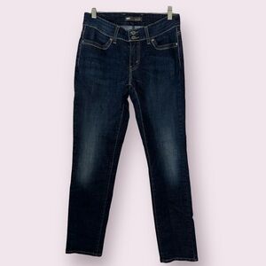 Levi’s Women’s‎ Curvy 529 Skinny Leg Irregular Double Button Jean Size 8M